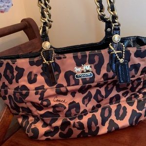 Coach shoulder bag